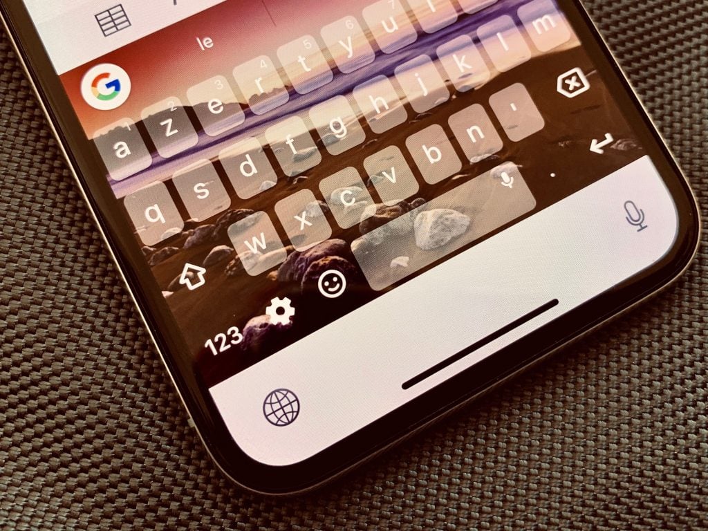 iPhone で「触覚」フィードバックを送信できるように Gboard キーボードが更新されました: アクティブ化する方法