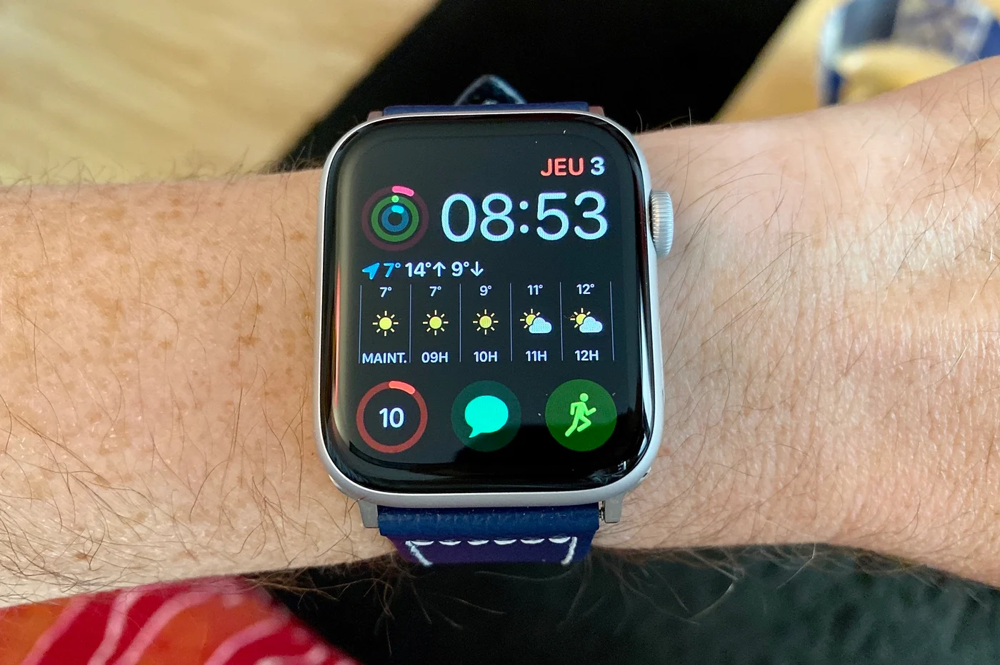 Apple Watch Series 4: アップデート 5.3.2 が利用可能です