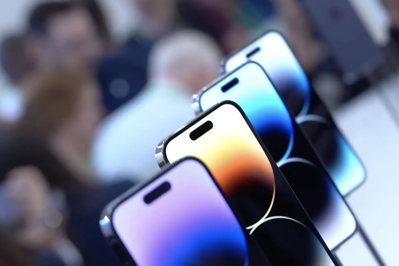 iPhone 14とiPhone 14 Proは中程度の成功？