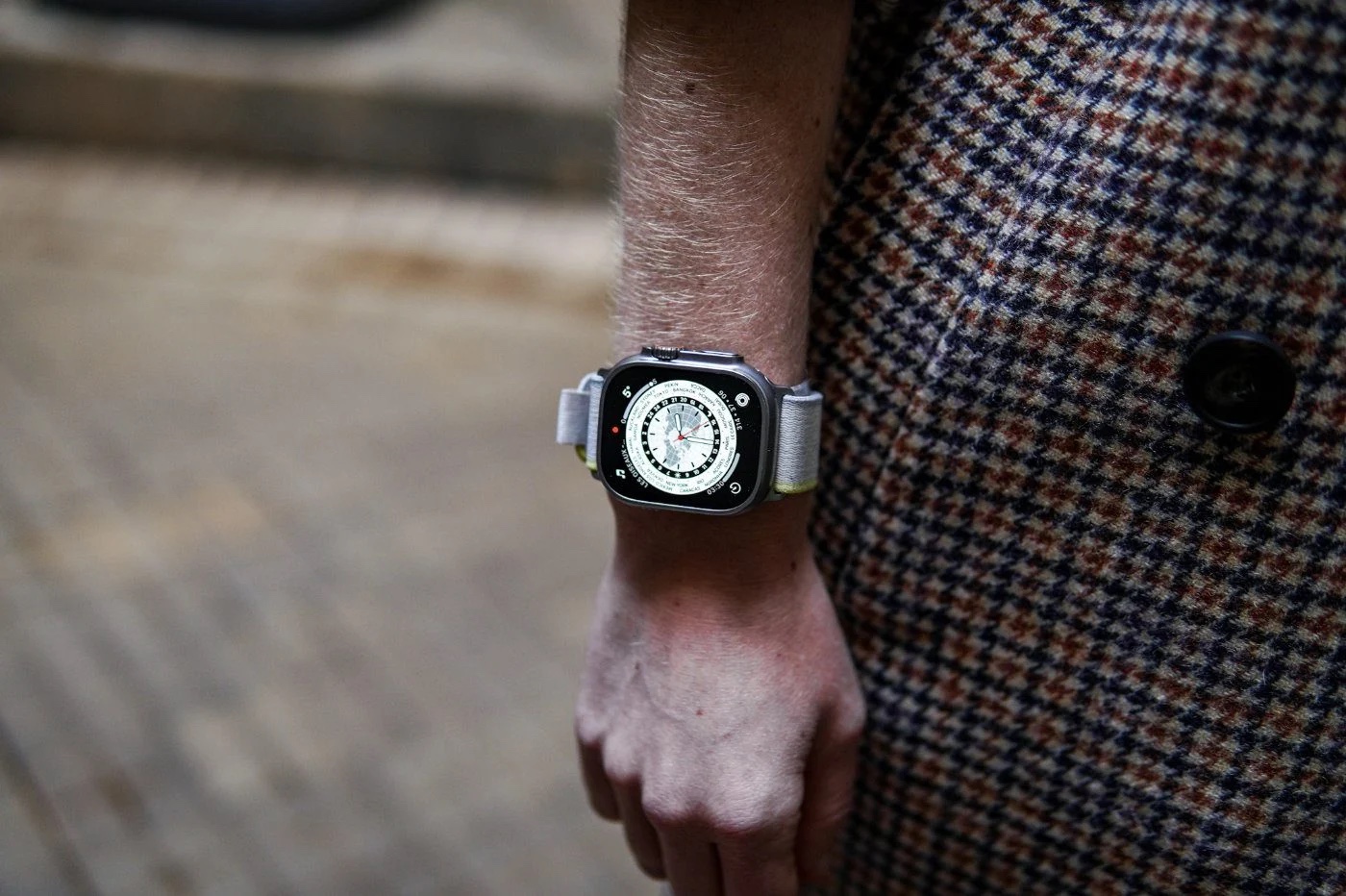 2 番目の Apple Watch Ultra については、しばらくお待ちいただく必要があります…