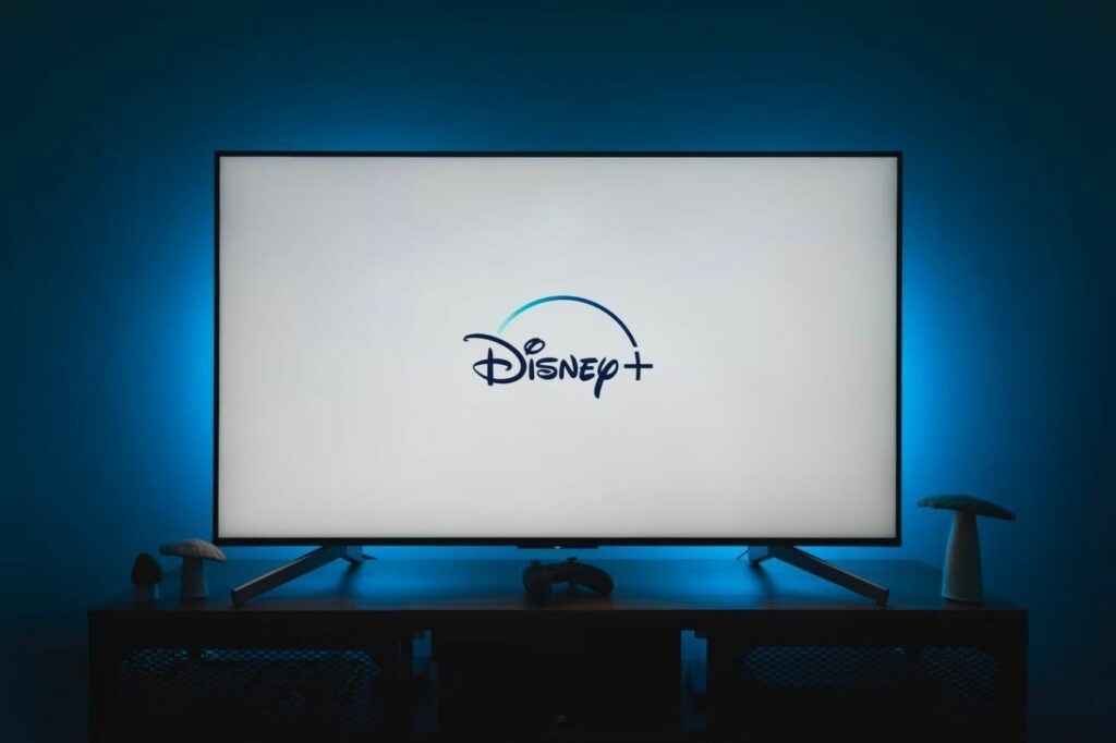 Disney+：値上げ、広告の登場、アカウント共有の終了