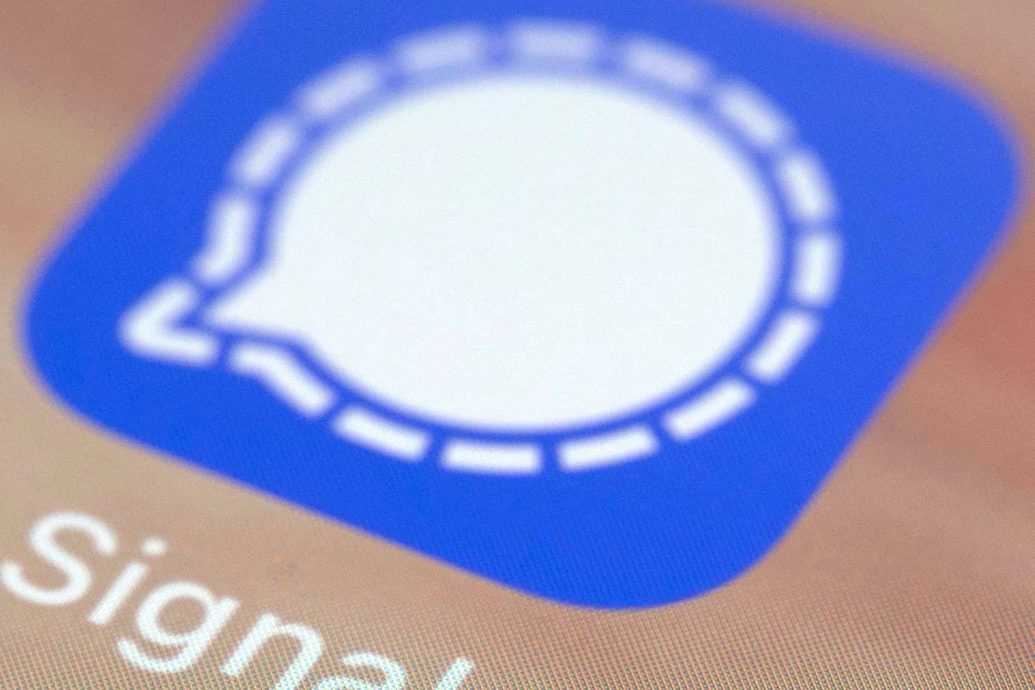 Signal は電話番号を (ほぼ) 隠します: これがニックネームの仕組みです