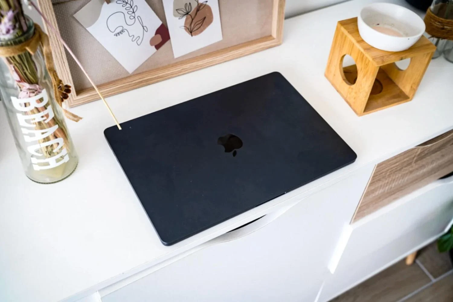 Apple、Mac を探している顧客向けの公式クイズを開始