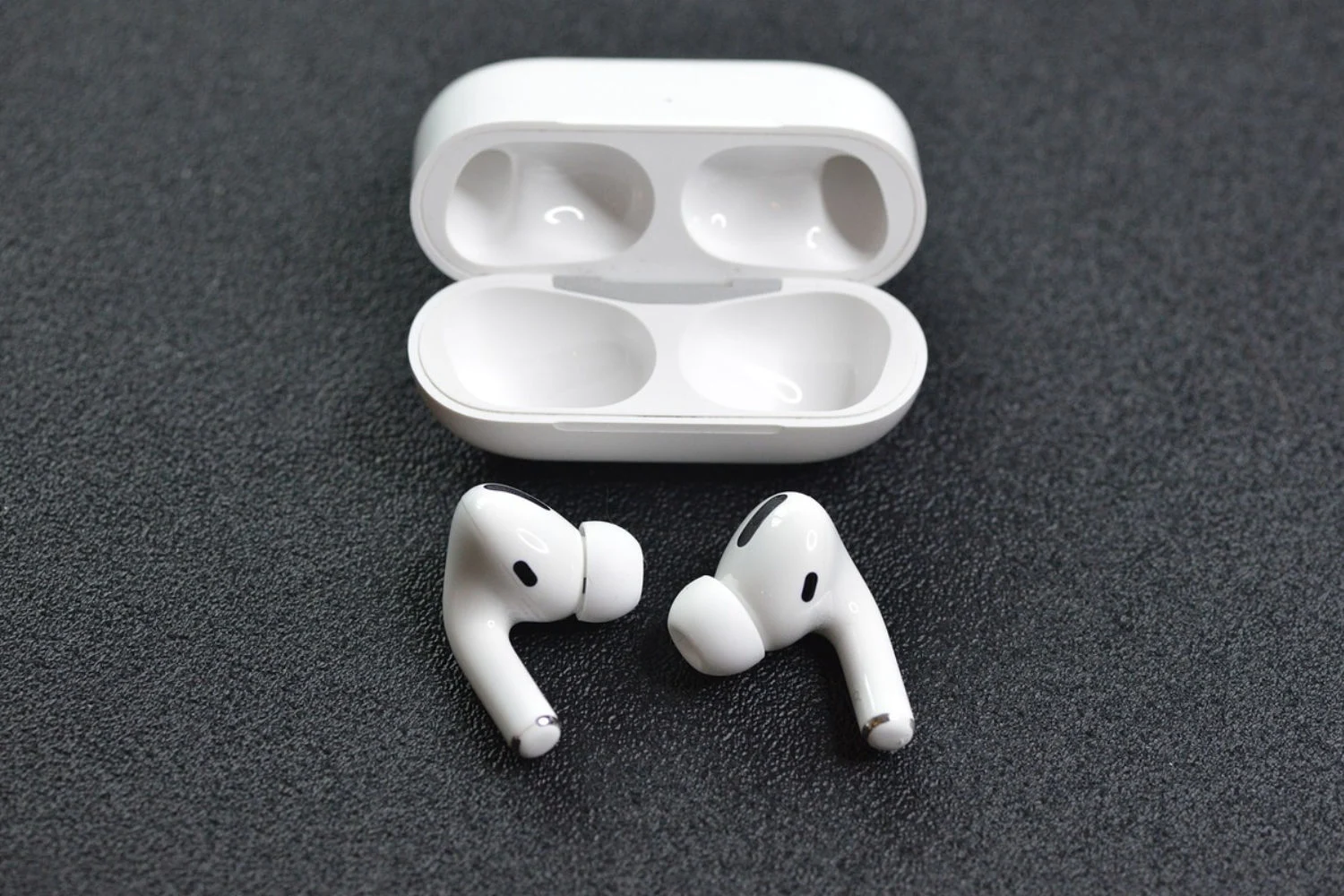 最新情報: AirPods Pro 2 が 279 ユーロではなく 199 ユーロで復活