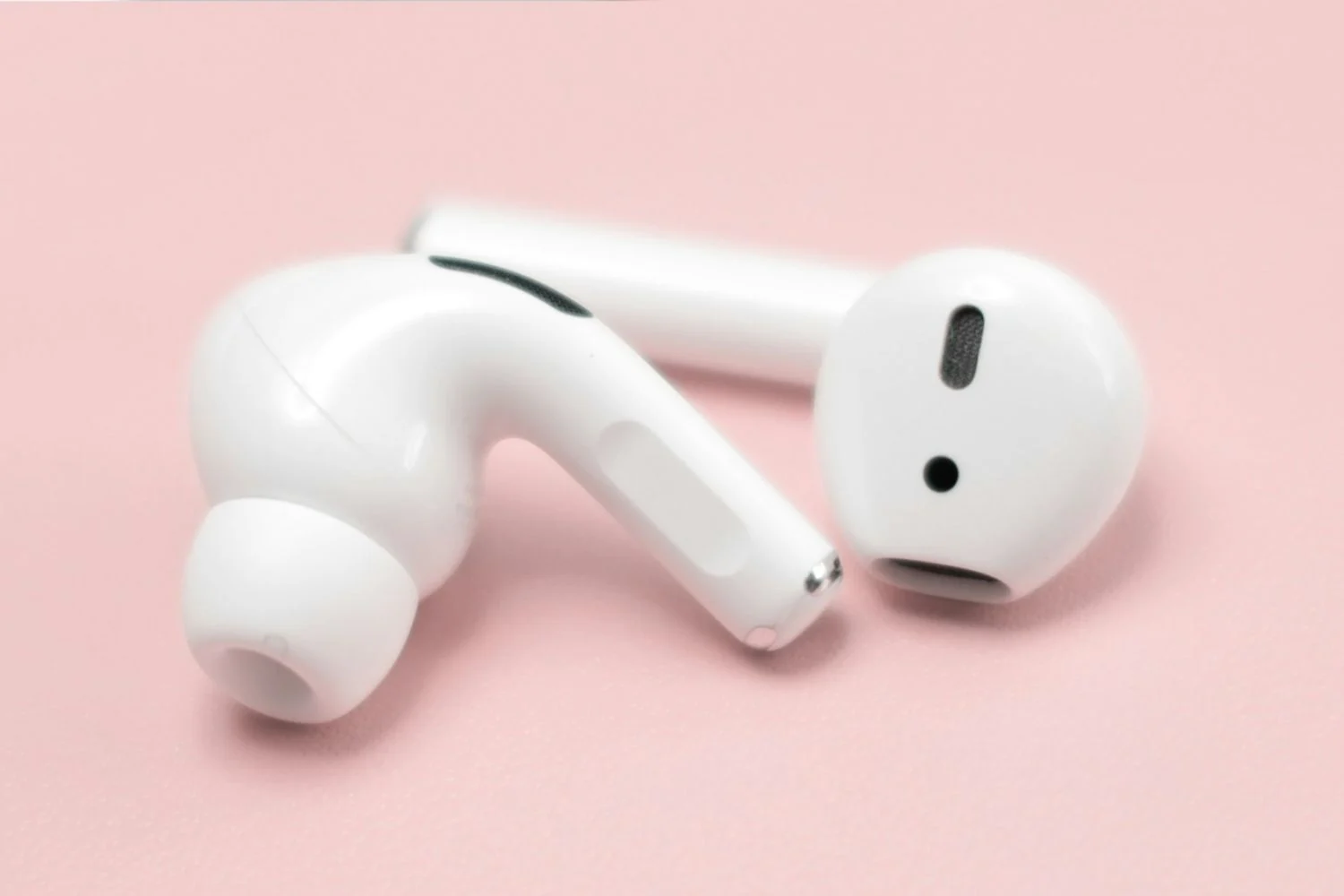 カメラ付きのAirPods：このAI関数はすべての違いを生みます