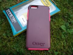 Otterbox iPhone 6 ケース: Commuter、Symmetry、Defender モデルの写真発見