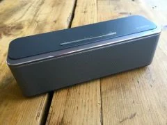 test-avis-enceinte-bluetooth-aukey-16-watts-17.jpg