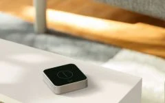 Elgato は、HomeKit iOS に接続されたホーム用の Eve リモコンとスクリーン付きの新しい Eve Room を発表