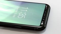 iPhone 8: より高い画面解像度、仮想ホームボタンを備えたインターフェースがそれをどのように活用できるか