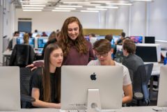 Apple、欧州の大学に「Code forEveryone」プログラムを導入